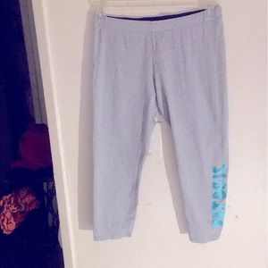 Large Nike leggings I ordered them I thought they were medium but didn’t fit